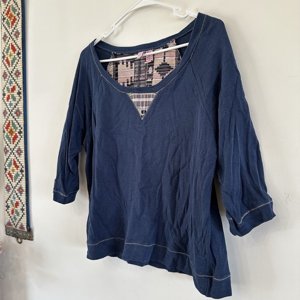 Love on a Hanger Women's Blue Aztec Print 3/4 Sleeve Top Large Early 2010s Indie